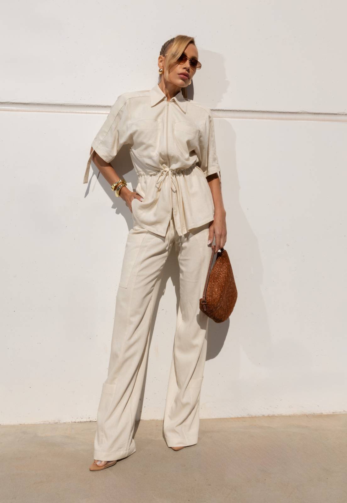CALÇA COS ALTO C/ BOLSO AREIA