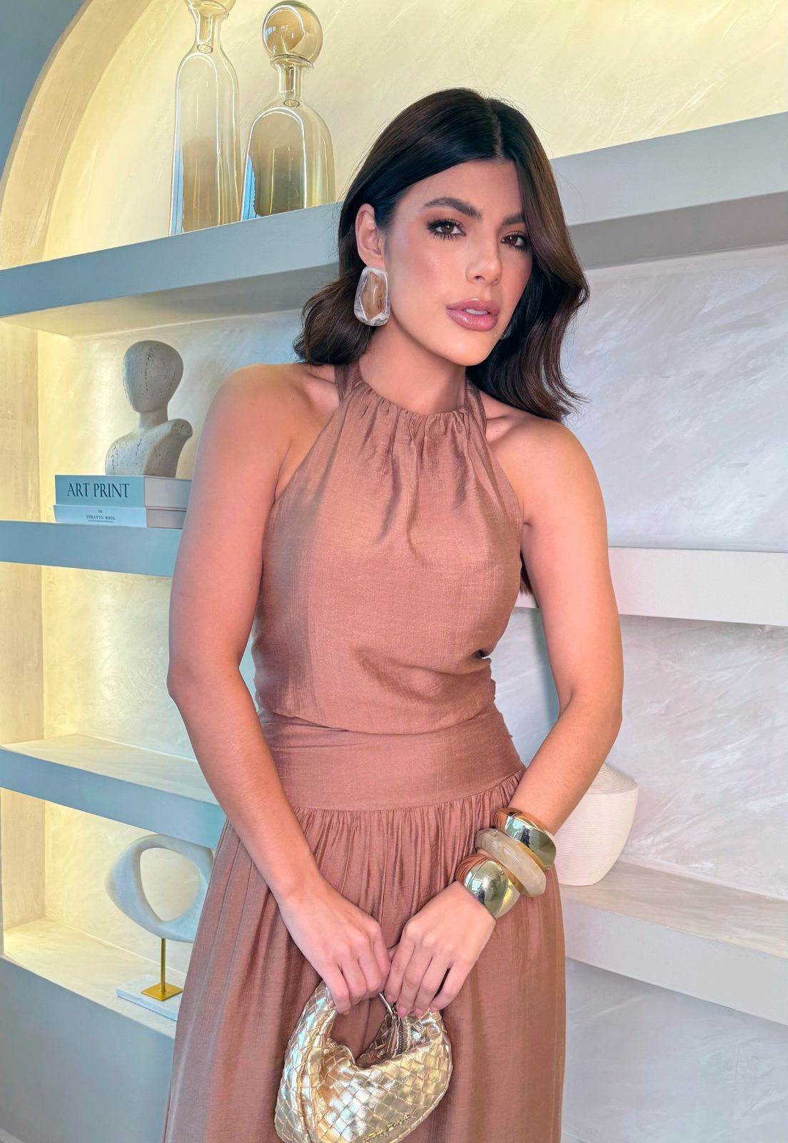 VESTIDO LONGO FRANZIDO ACOMPANHA SHORTS FORRO CARAMELO
