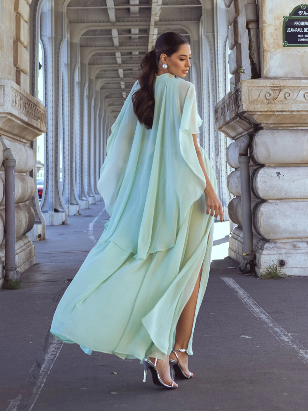 VESTIDO CHIFFON CAPA LONGO