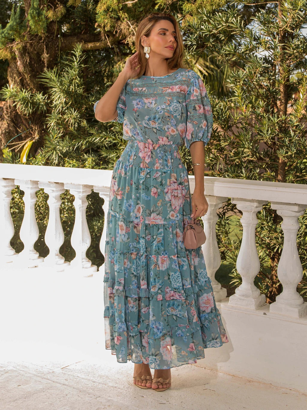 VESTIDO CHIFFON ESTAMPADO COM ENTREMEIO