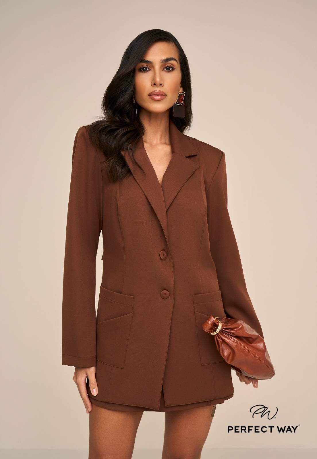 BLAZER ABERTURA COSTAS FEMININO MARROM CAFÉ