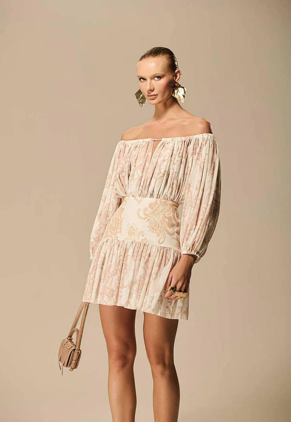 Vestido paisley ombro a ombro franzido