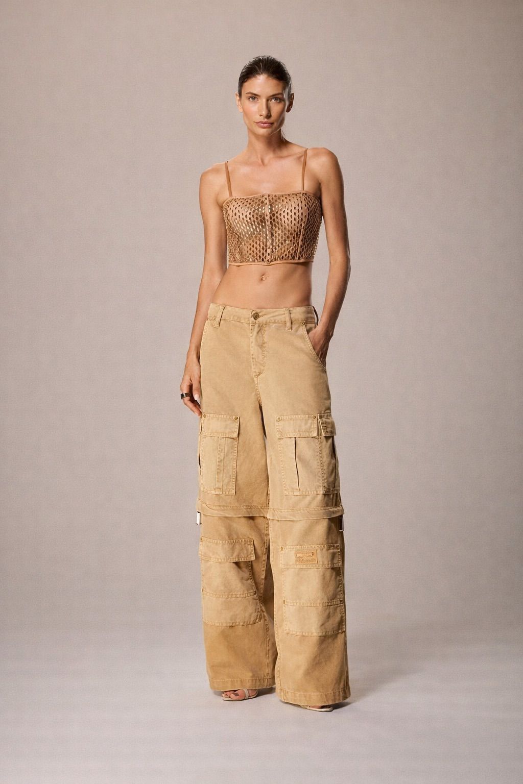 CALÇA SARJA BERMUDA COM ZIPER