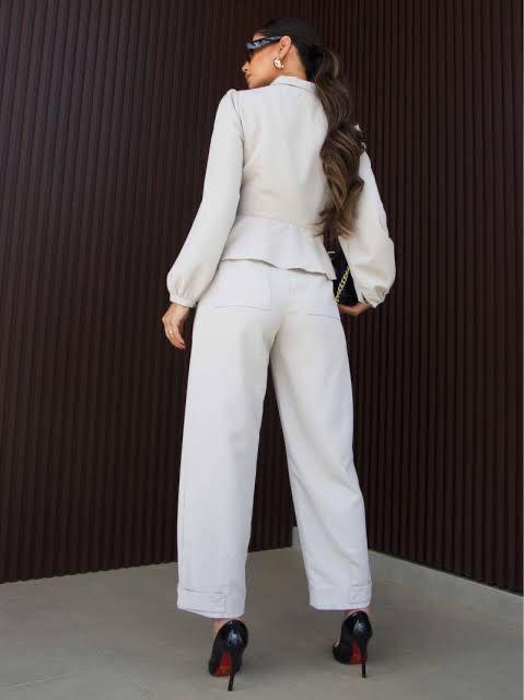 CONJUNTO ALFAIATARIA PEPLUM