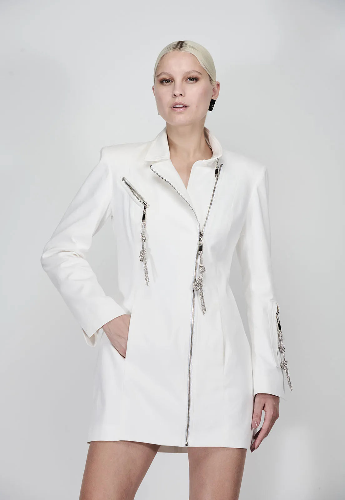 BLAZER DRESS COM PINGENTE STRASS - CAOS