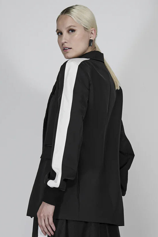 BLAZER DE NYLON - CAOS