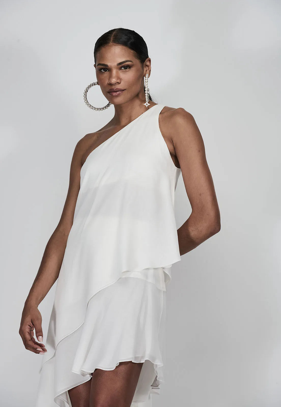 VESTIDO CURTO COM BABADOS TRANSFER - CAOS