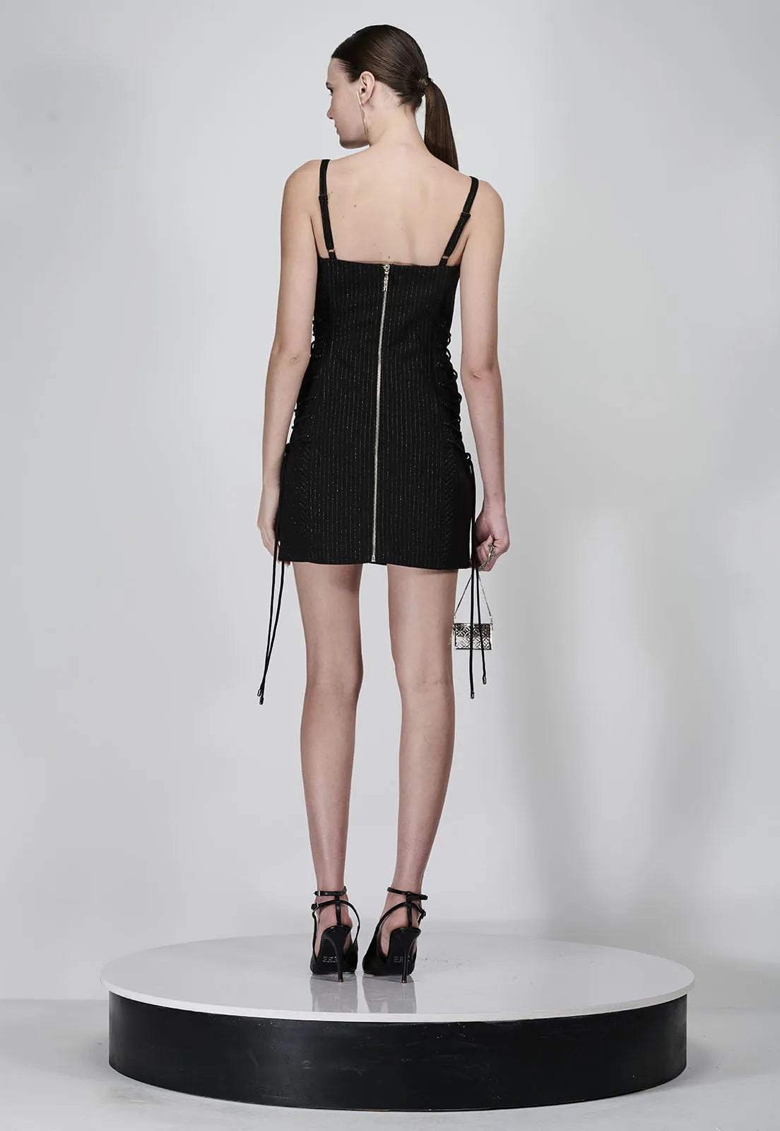 VESTIDO CURTO RISCA DE GIZ LUREX - CAOS