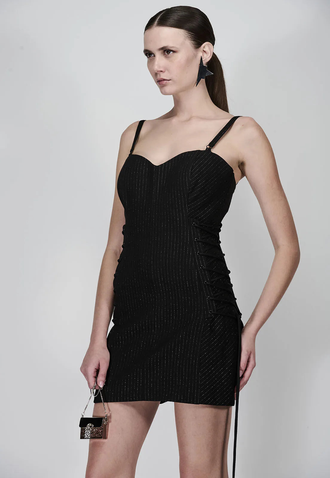 VESTIDO CURTO RISCA DE GIZ LUREX - CAOS