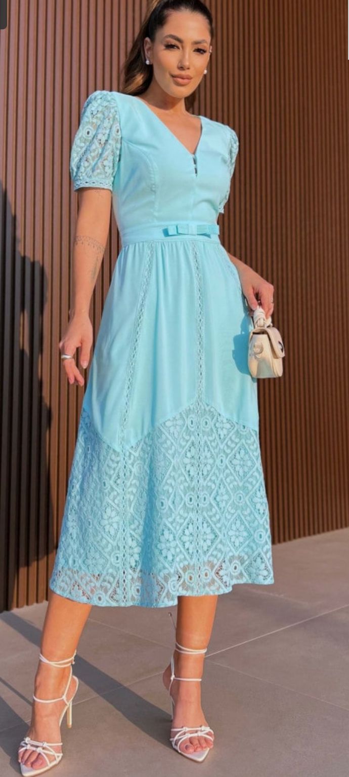 VESTIDO CHIFFON DETALHE DE RENDA E ENTREMEIOS - LUZIA FAZZOLLI