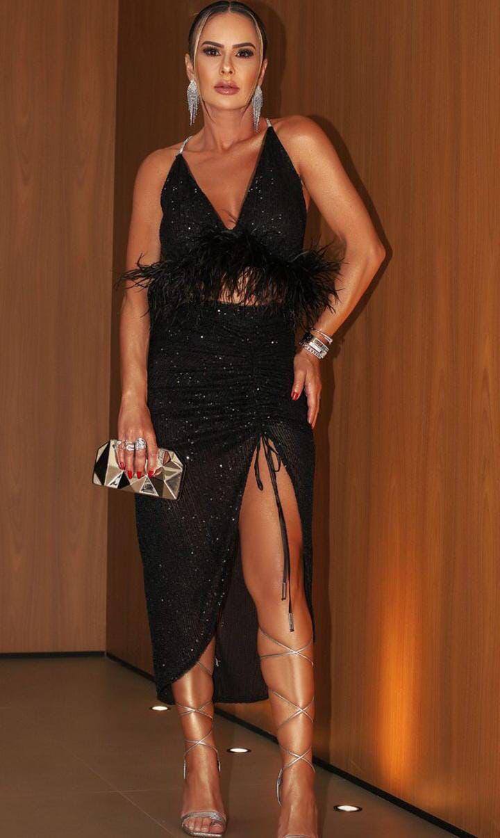 CONJUNTO PAETE  COM PLUMA