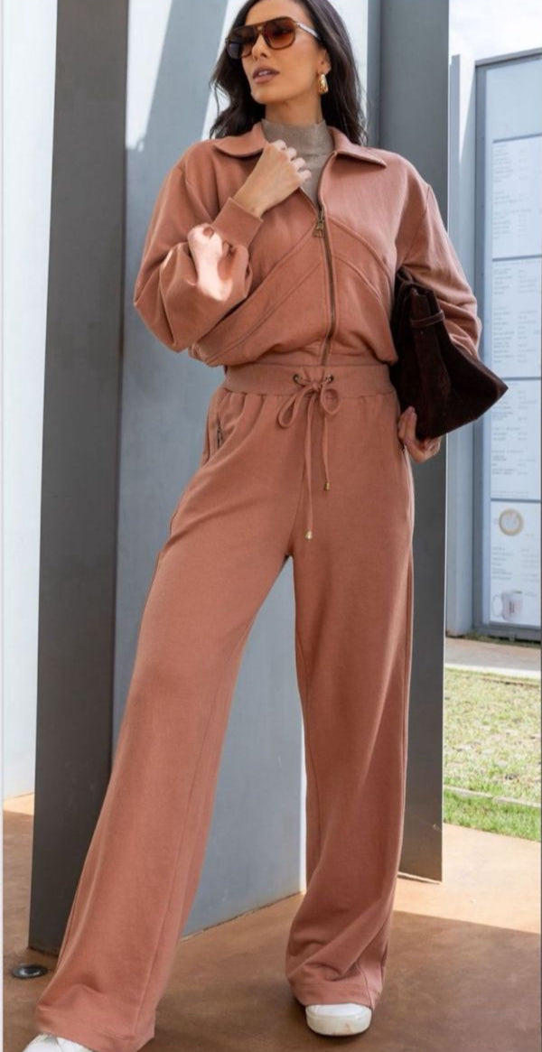 CONJUNTO COMFY TERRA COTA COM JAQUETA + CALÇA WIDE - LUZIA FAZZOLLI