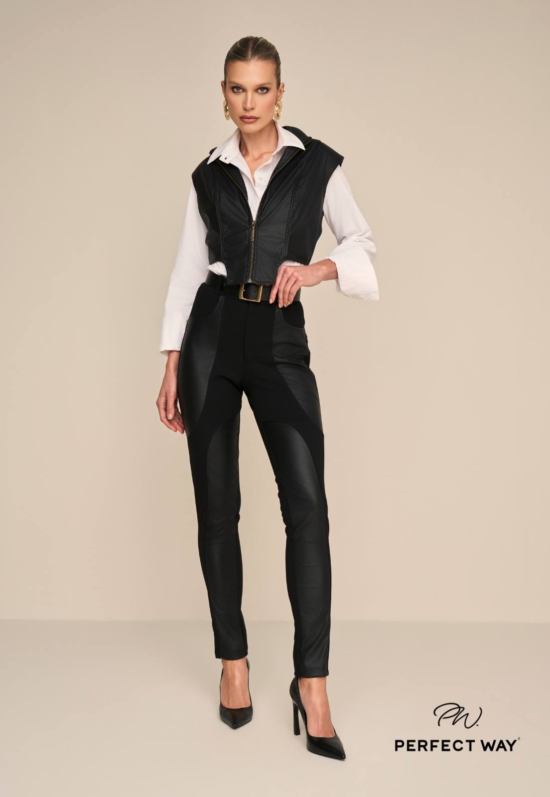 CALÇA MONTARIA FEMININA
