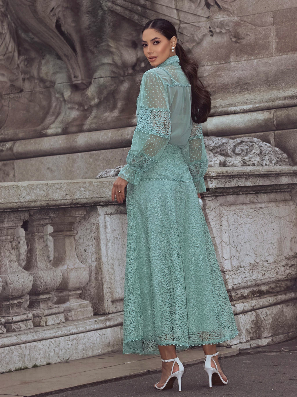 CONJUNTO RENDA DETALHE CHIFFON E TULE